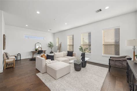 Oracle City Homes in Houston, TX 77081 .